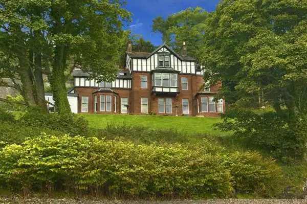 Party house for rent in Scotland